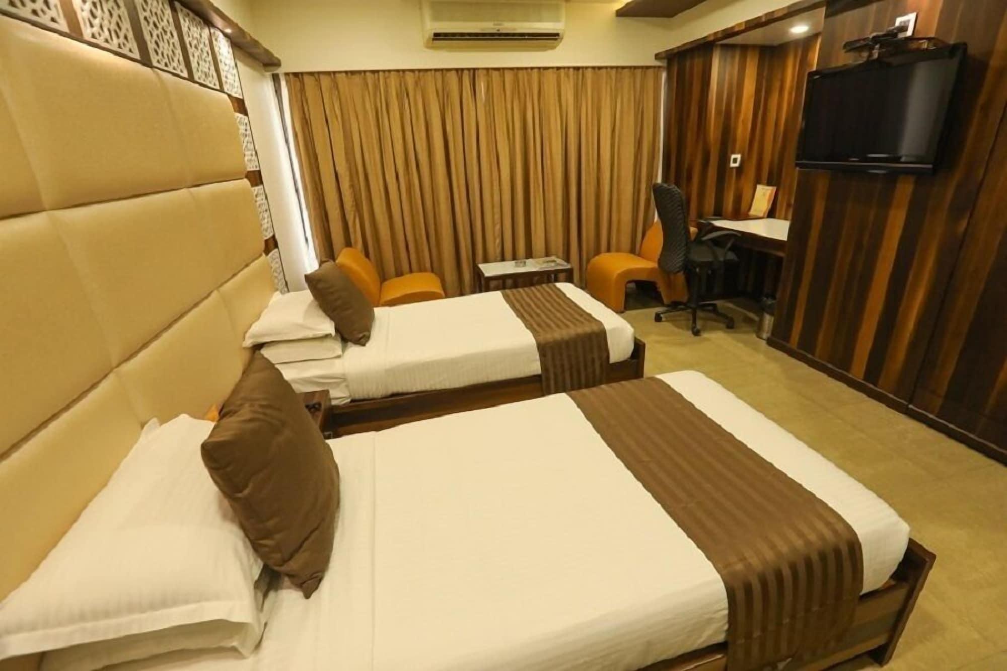 Jyoti Dwelling Hotel Bombay Exterior foto