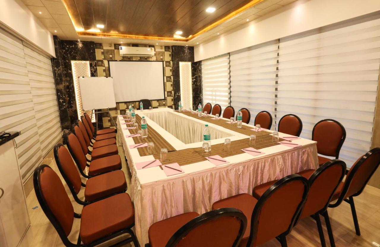 Jyoti Dwelling Hotel Bombay Exterior foto