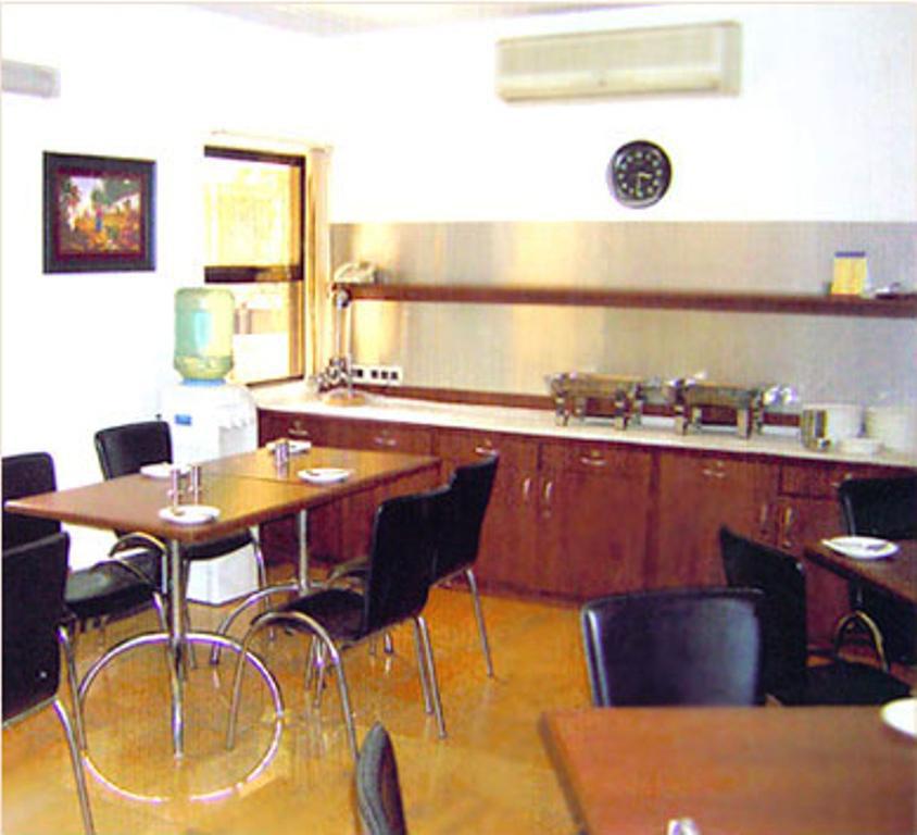 Jyoti Dwelling Hotel Bombay Exterior foto